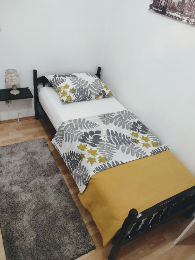 Kalauz Rooms Lozovac Eksteriør bilde